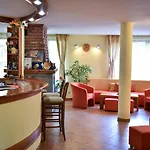 Hotel Lina 3*