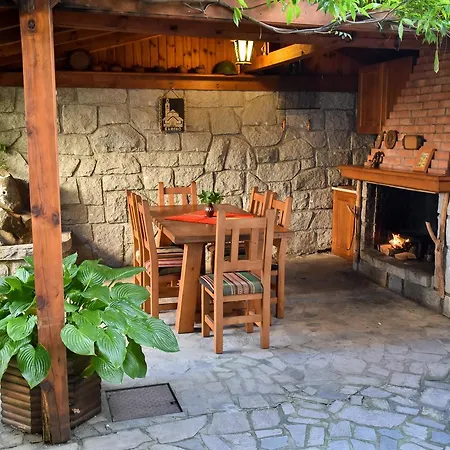 Lina Hotel 3*